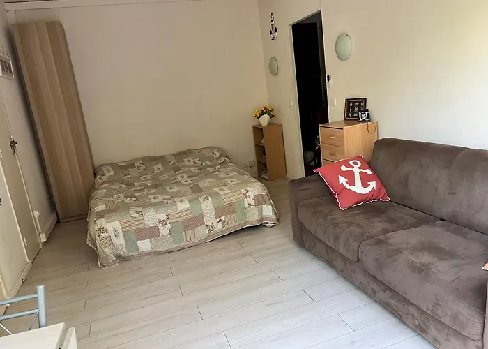 Cros De Cagnes, With The Location *