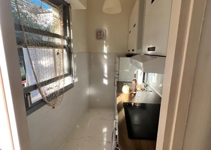 Cros De Cagnes, With The Location Apartamento *